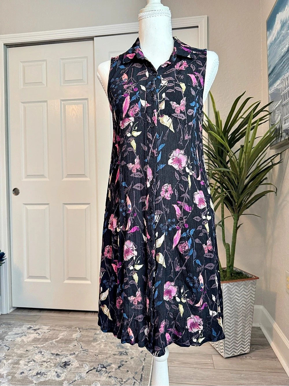 Mossimo Floral Pleated Midi Dress in Black & Pink Size Small Like N‌